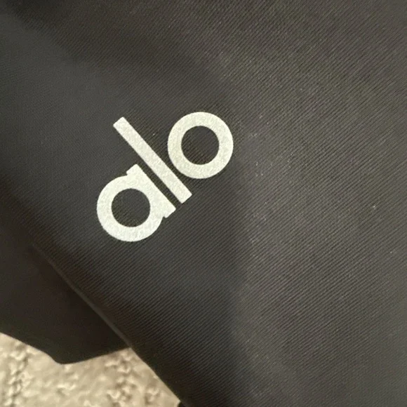 Like new Alo Leggings - Picture 4 of 4